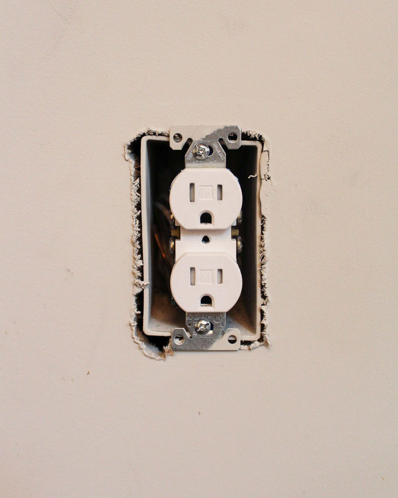 remove outlet covers