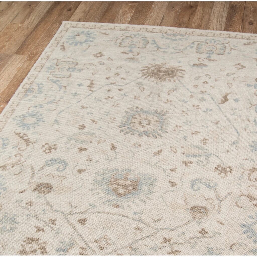 neutral vintage style affordable rug that looks expensive